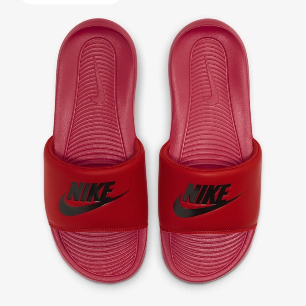 NIKE VICTORI ONE SLIDE MENS (NWT/SIZE: 10)